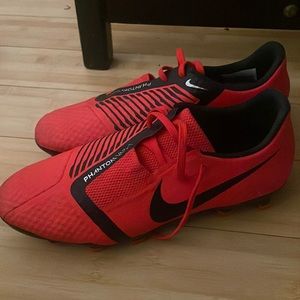 Nike Phantom Soccer cleats